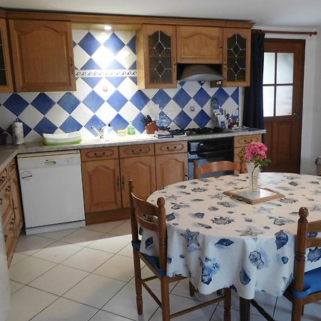 Garlan Les Gites De Kerroyal מראה חיצוני תמונה