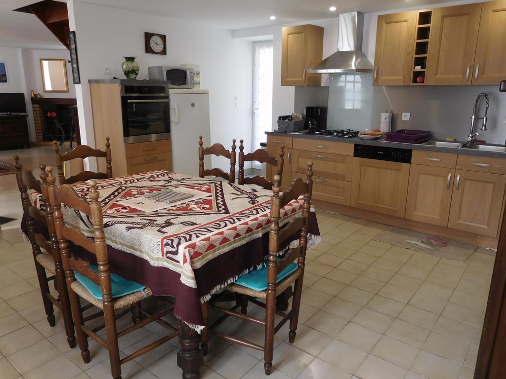 Garlan Les Gites De Kerroyal מראה חיצוני תמונה
